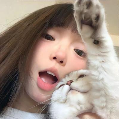 金发男郎